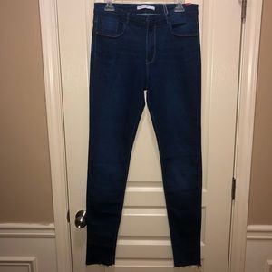 ZARA BRAND NEW  SKINNY JEANS